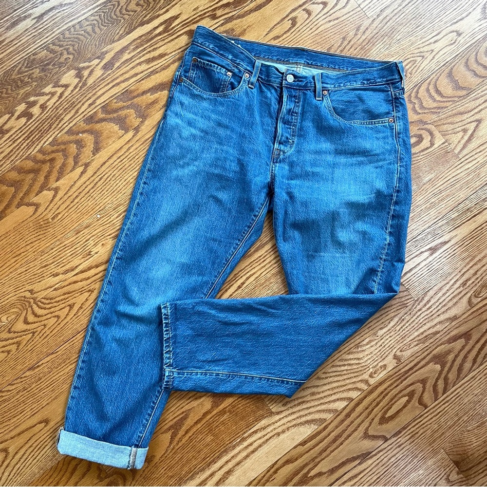 Levi’s 501 Button Fly Tapered 100% Cotton Slouchy Fit Jeans